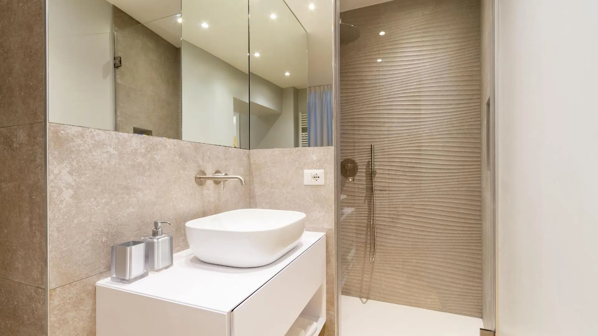 Apartament San Sebastiano Mediolan 0*,  Włochy